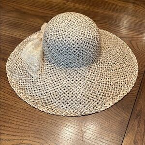 Cream Wide-Brimmed Woven Hat